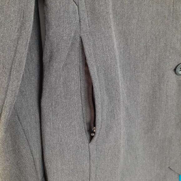 Eddie Bauer Women's Travex Travel 2-Button Blazer Gray Size 8T Tall - Picture 7 of 15